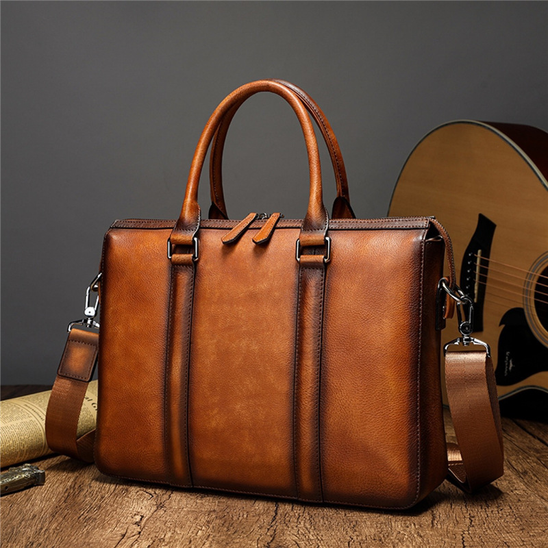 Leather Briefcase - حقيبة يد جلدية فاخرة من YETTIES