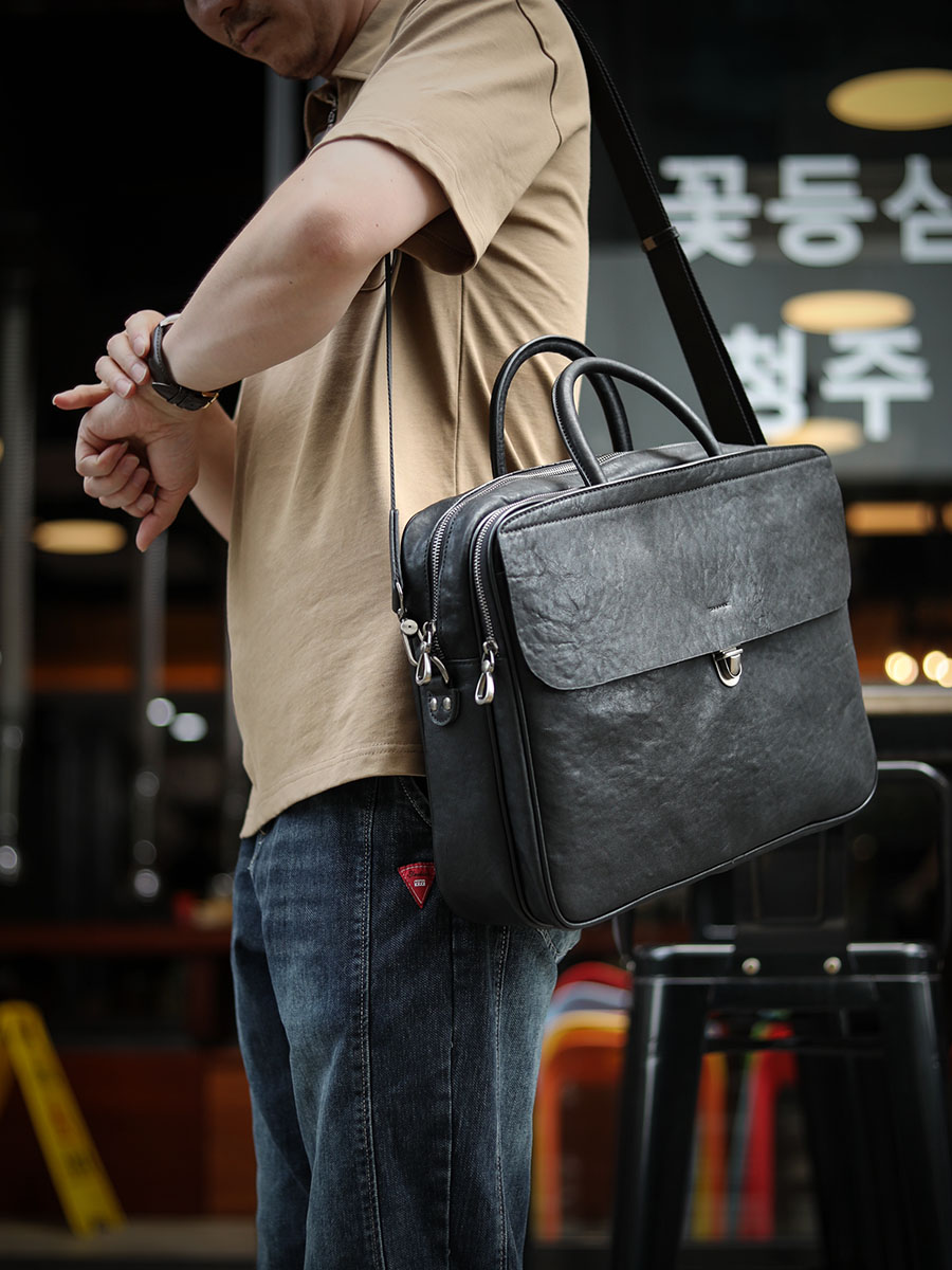 Leather Briefcase - حقيبة يد رجالية فاخرة من الجلد
