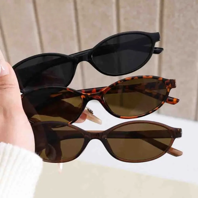 نظارات شمسية بيضاوية صغيرة للن - مراجعة Designer Sunglasses وسعره
