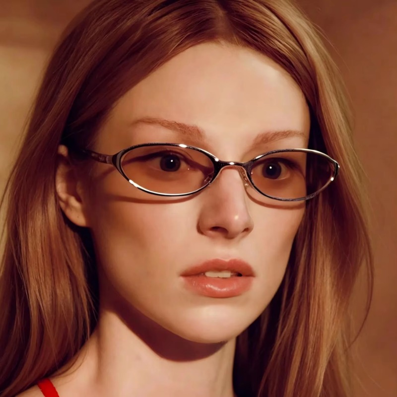 نظارات شمسية بتصميم بيضاوي عتي - مراجعة Designer Sunglasses وسعره