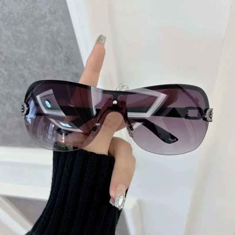 نظارات شمسية مربعة كاجوال للنس - مراجعة Designer Sunglasses وسعره