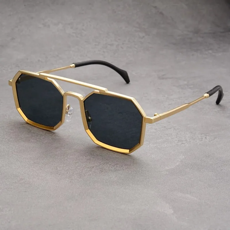 نظارات شمسية جديدة بإطار معدني - مراجعة Sunglasses Uv400 وسعره