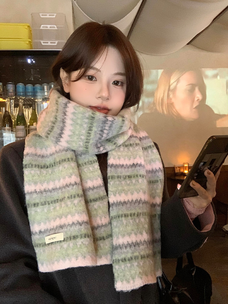 وشاح نسائي شتوي منسوج من فيلاو - مراجعة Cashmere Scarf وسعره
